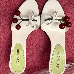 White, Leather, Open-back Shoe — 7M